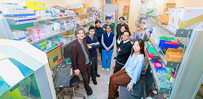 한 장의 칩이 바꾼 나노 합성의 패러다임